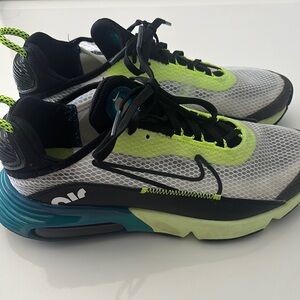 Nike Air - Perfect!!! Kids' Black and Green Athletic Shoes